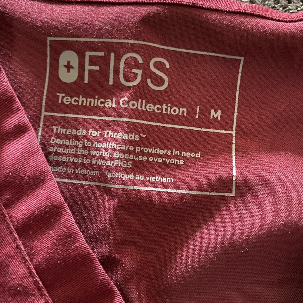 Fig scrubs Catarina top.